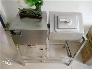 炸鸡店专用，只用了半年，炸锅，腌肉机，面包机，排风，货架，便宜卖了，有意向可加微信可讲价183436...